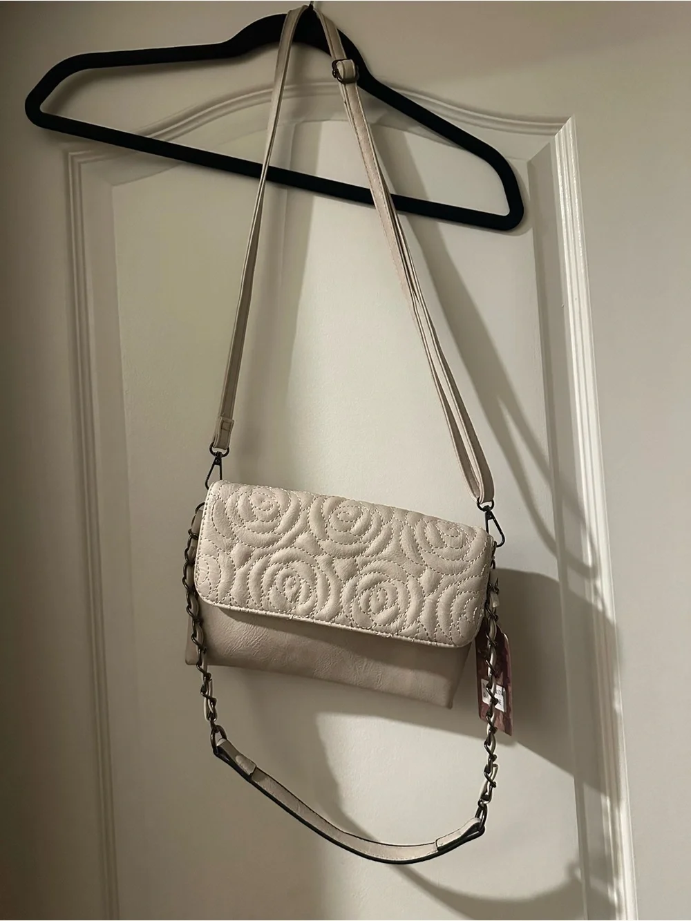 Quilted Floral-Flap Crossbody Bag in Light Beige